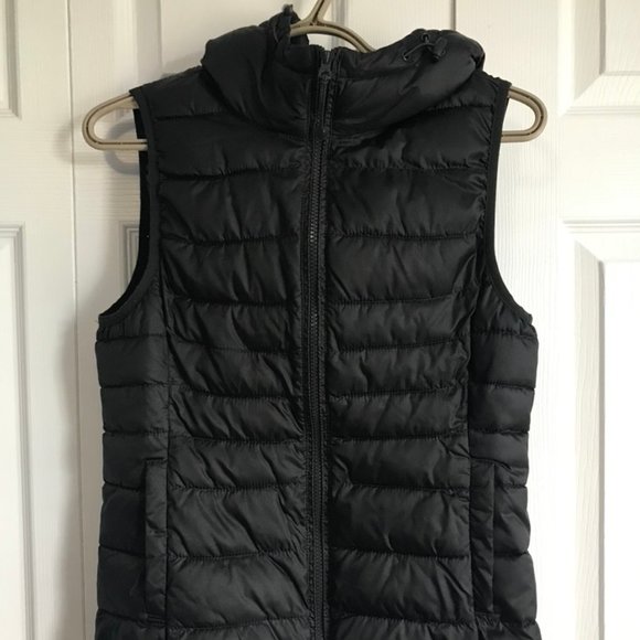 Black Vest - Picture 3 of 6